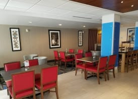 Holiday Inn Express & Suites DAPHNE-SPANISH FORT AREA by IHG 2