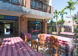 Riverside House Hotel 5
