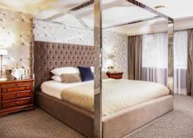 Bredbury Hall 3