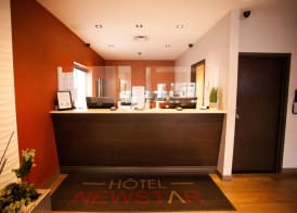 Hôtel Newstar Montréal 2