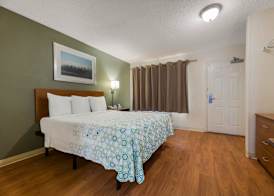 HomeTowne Studios by Red Roof Orlando - UCF Area 4