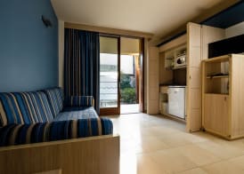 Canado Family Hotel 3