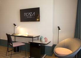 Hotel Plaza De La Paz 5