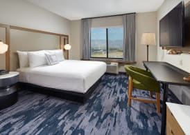 Fairfield by Marriott Inn & Suites Indio Coachella Valley 4