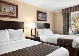 Days Inn by Wyndham Concord 5