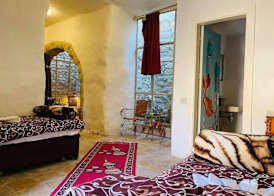 Dana Tower Hotel 5