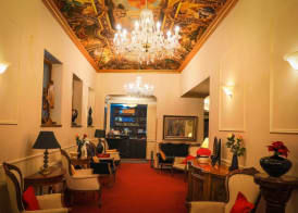 Hotel Capital with private wellness 3