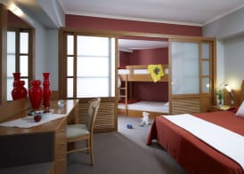 Esperides Beach Resort 4