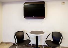 Motel 6-Anchorage, AK - Midtown 4
