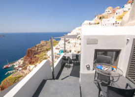 Theodora Suites 3
