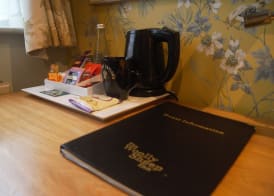 The Woolly Sheep Inn 4