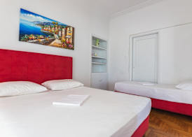 Super Paradise Apartments 4
