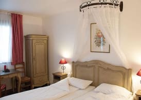 The Originals Boutique, Hôtel La Ferme du Pape, Eguisheim 4