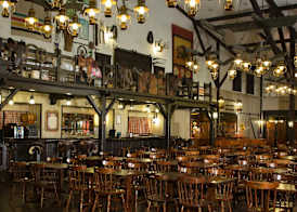 Disney Hotel Cheyenne + Tickets 5