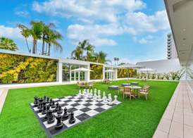The Beverly Hilton 3