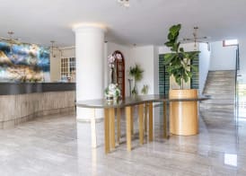 May Beach Hotel 3