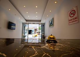 MOONBOW BEACH HOTEL 3