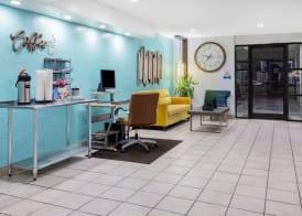 Days Inn by Wyndham Raleigh Glenwood-Crabtree 5