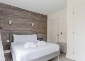 Bright 2 Bedroom Flat in Lambeth With Balcony 4