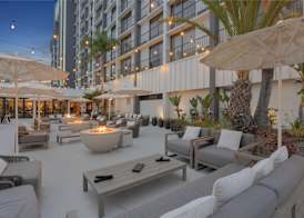 Hilton Irvine-Orange County-Airport 5