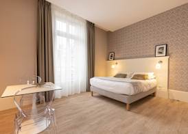 La Maison Blanche - Appart Hôtel de charme Chic & Cosy climatisé, à 350m du coeur de ville de Limoges - Accès autonome 4