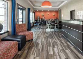 Super 8 by Wyndham San Antonio Near Fort Sam Houston 4
