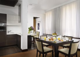 Milano Castello Luxury Apartment 4