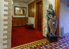 Castle Walk Bed & Breakfast 5
