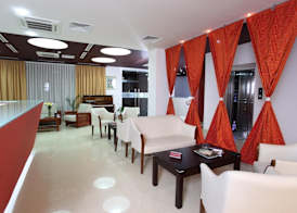 Cascade Hotel 4