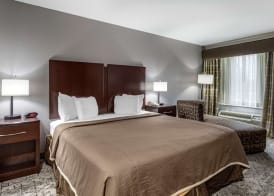 Best Western Oakdale Inn 4