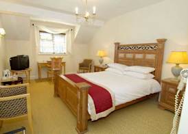 The Chesterton Hotel 2
