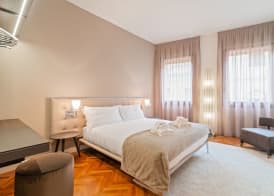 GuestHost - San Fermo Luxury Apartment 5