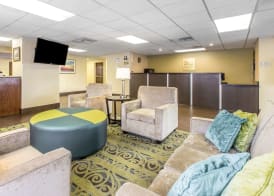 Quality Inn Fitzgerald 4