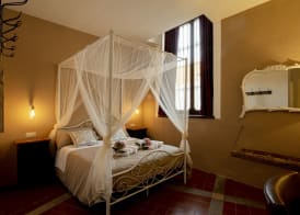 Balbis Choco Rooms 5