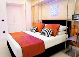 Kind Places - Suite Experience 5