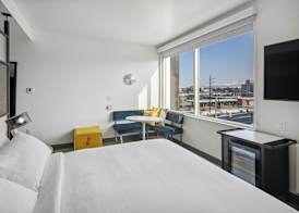 Aloft by Marriott Anchorage 3
