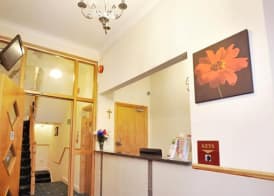 Elmwood Hotel 5