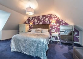 Shorehead Guest House 3