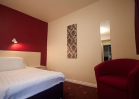 Norfolk Hotel 5