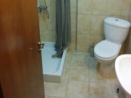 Lakis Court 3