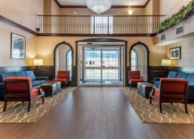 Comfort Suites Newark - Harrison 3