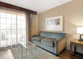 Best Western Cedar Inn & Suites 5