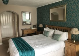 The Anchorage Hotel 5