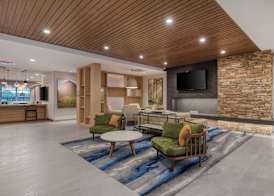 Fairfield Inn & Suites by Marriott Charlotte Belmont 2
