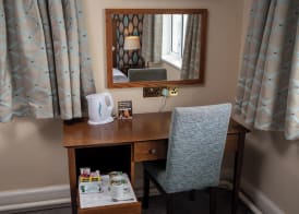 Commodore Hotel by Greene King Inns 5