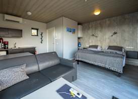 Dis Cottages 3