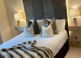 NOVU Apartments Liverpool Waterfront 5