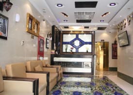 Hafez Hotel Apartments - Al Ras Metro Station 4