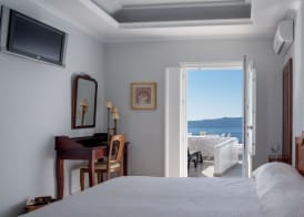 Villa Renos Hotel 3
