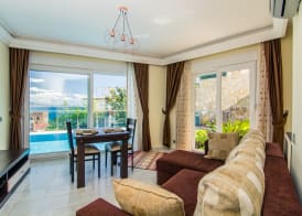 Lemon Villa Hotel 4